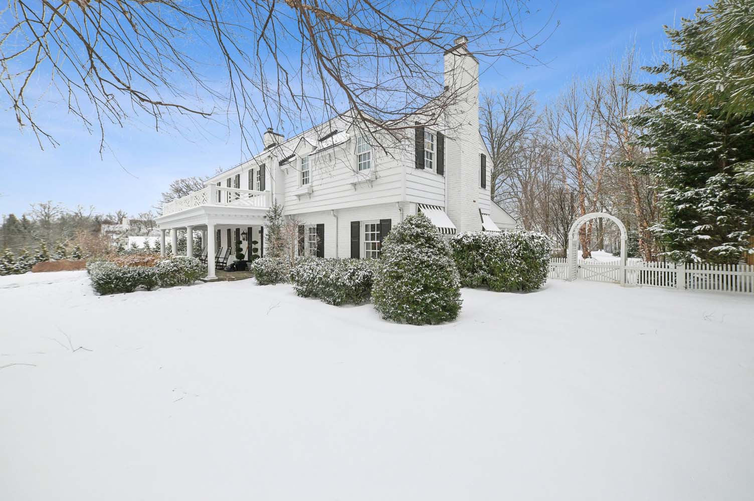 57 Prospect Hills Road, Summit - Snowy Back